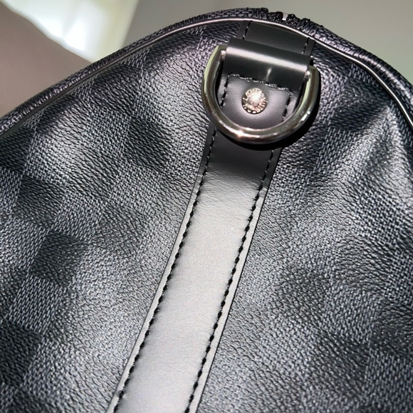 LIKE NEW Louis Vuitton ✩ Keepall Bandoulière 55 in Damier Graphite - Picture 9 of 16